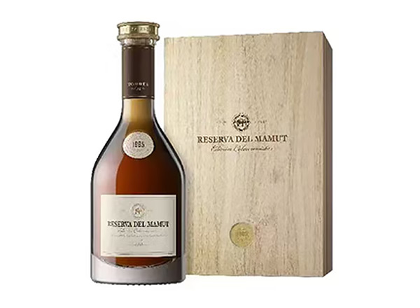 潍坊回收桃乐丝孟玛珍藏单一年份白兰地 Torres Reserva Del Mamut