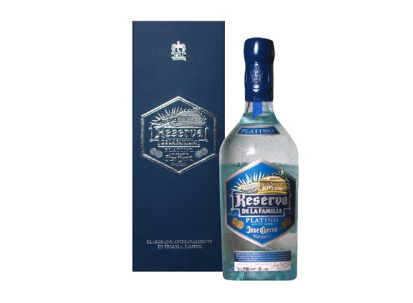 孝感回收豪帅快活珍藏版白金龙舌兰酒JOSE CUERVO PLATINO RESERVA DE LA FAMILIA