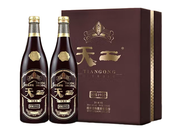 齐齐哈尔四特酒回收天工回味1952特香型54度