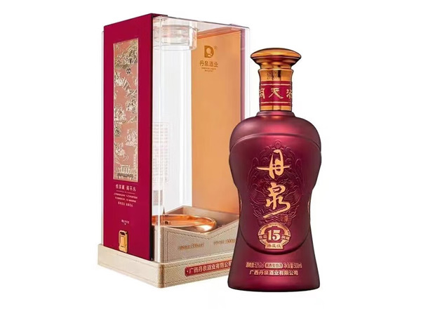 锦州广西丹泉酒洞藏15臻藏级回收丹泉洞15酱香型白酒53度500ml