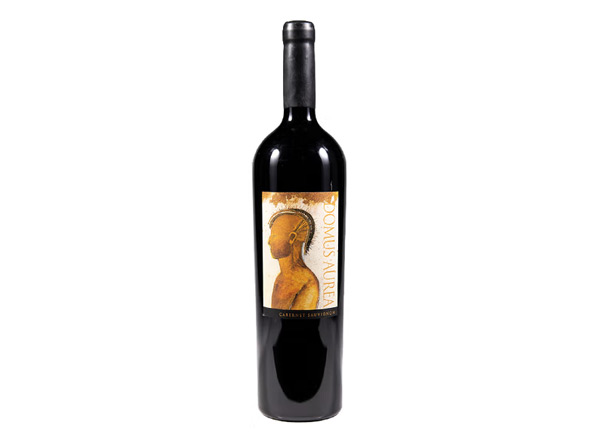 辽宁回收金殿多墨山国王干红葡萄酒Domus Aurea Cabernet Sauvignon