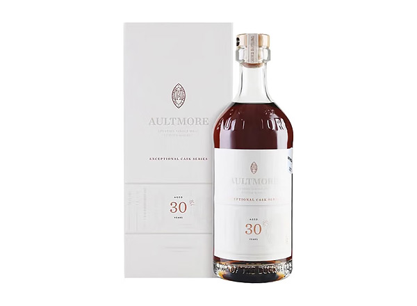 欧摩30年小批量单一麦芽威士忌回收Aultmore 30 Year Old Small Batch Single Malt Scotch Whisky